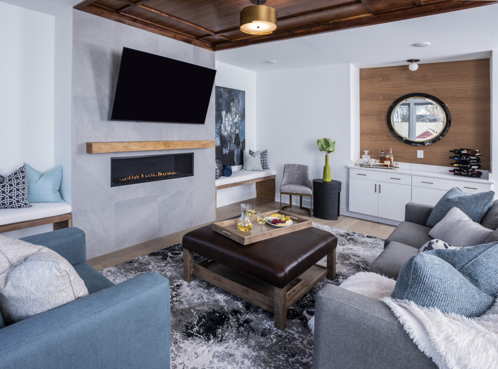 King City, ON Interior Decorator